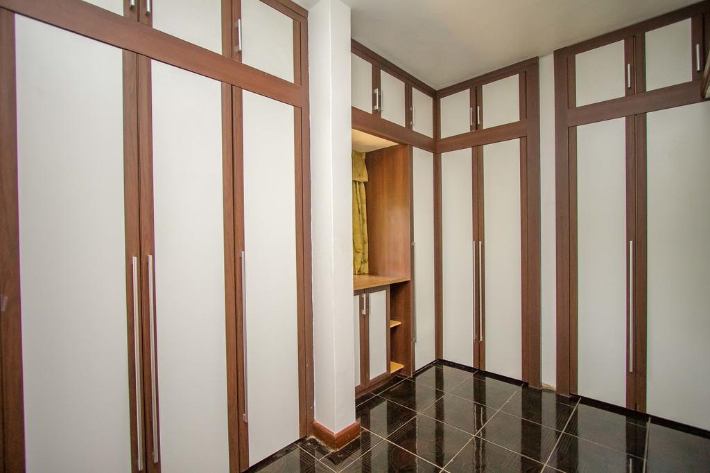 Alfa Hotel Munyonyo Кампала Екстериор снимка