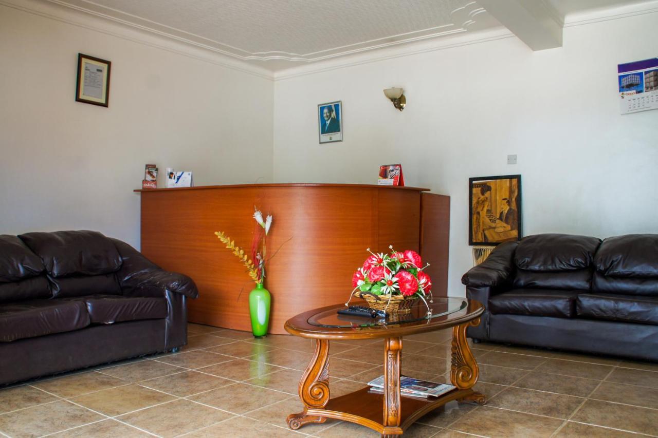 Alfa Hotel Munyonyo Кампала Екстериор снимка
